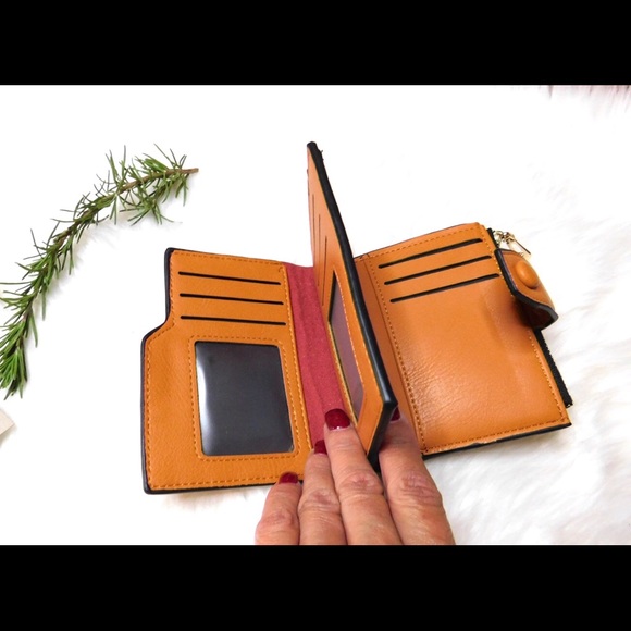 SOLD - Picture 2 of 6